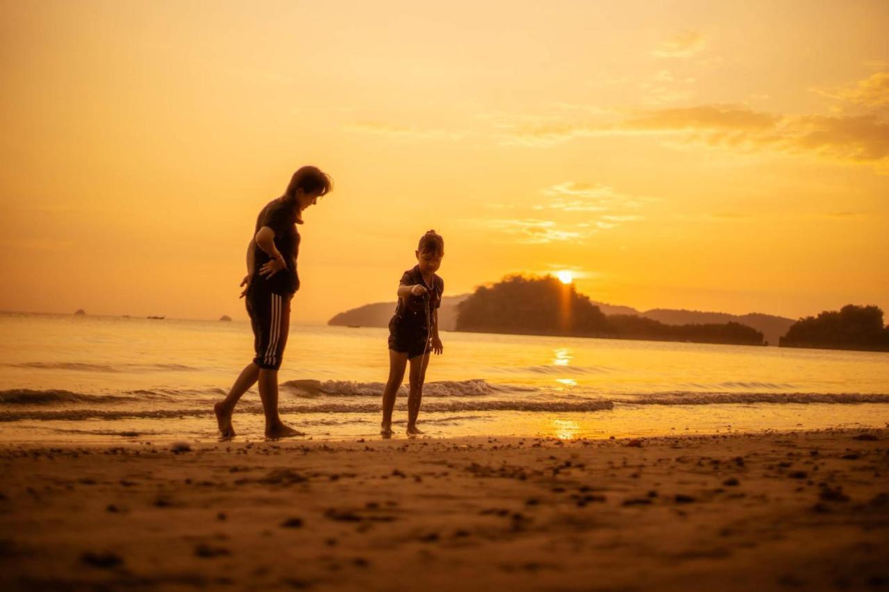 Ayodhaya Palace Beach Resort-Family Run -Sha Plus Certified Ao Nang Екстериор снимка